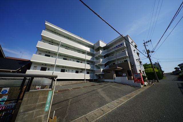 下関市一の宮町のマンションの建物外観