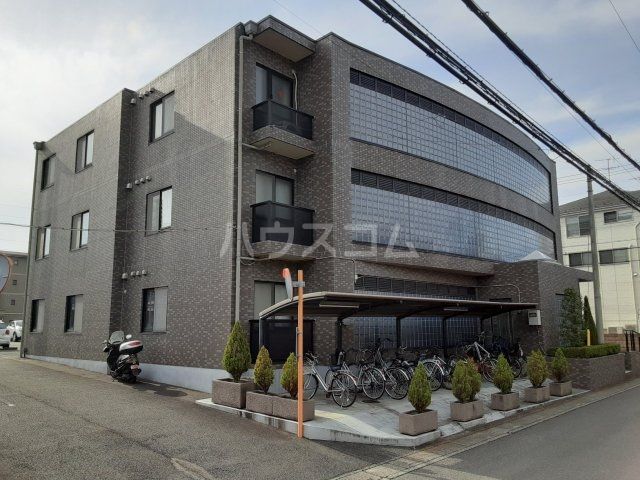 さいたま市大宮区桜木町のマンションの建物外観