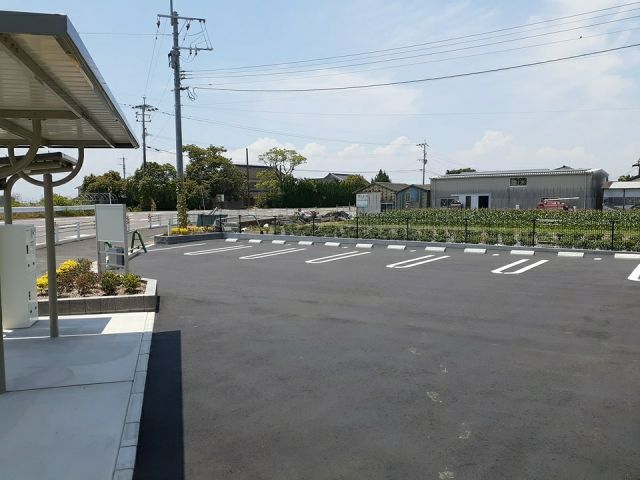 【杵島郡白石町大字遠江のアパートの駐車場】