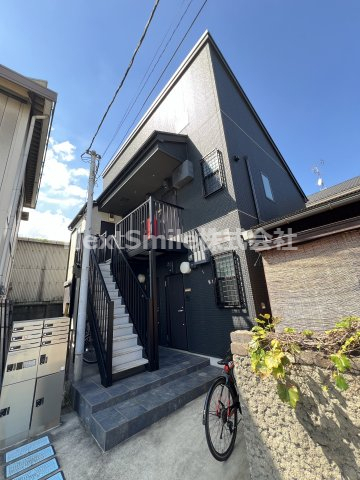 【エーデル川崎殿町の建物外観】