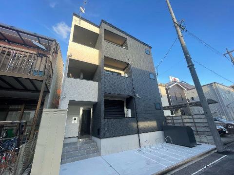 【名古屋市南区豊田のアパートの建物外観】