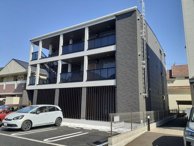 ガーデン　ヒルズの建物外観