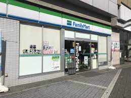 コンビニ　ファミリーマート 上小田井店（コンビニ）まで56m