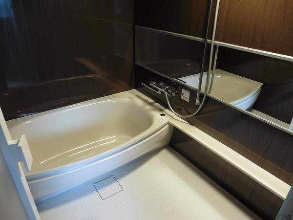 バス・シャワールーム　日々の暮らしに欠かせないお風呂です