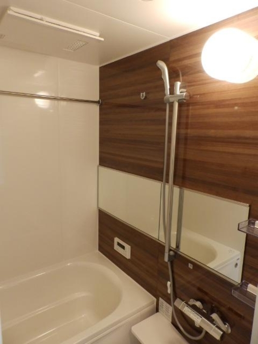 バス・シャワールーム　他のお部屋の参考写真です。