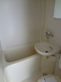 バス・シャワールーム　バス