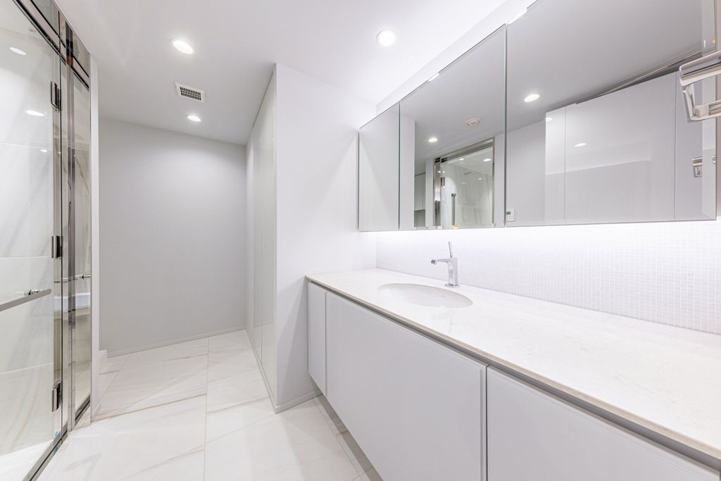 洗面設備　独立洗面台