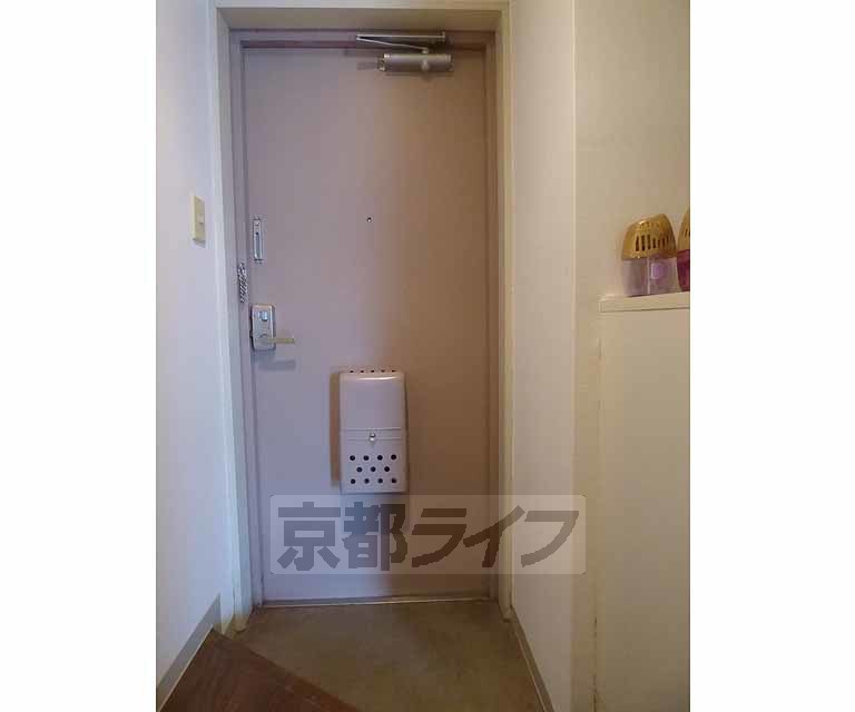 玄関　玄関です。
