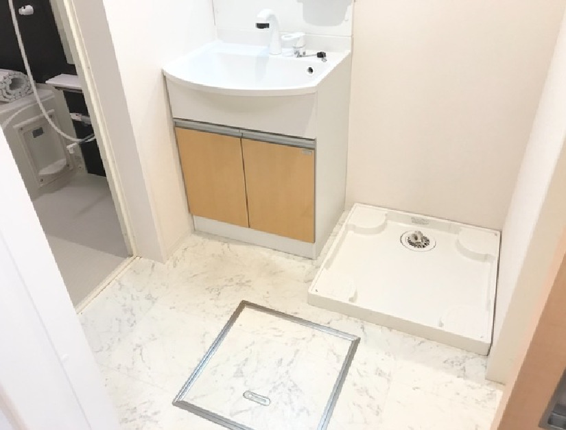 洗面設備　広い洗面スペース