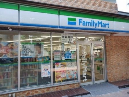 コンビニ　ファミリーマート池尻大橋駅北店（コンビニ）まで1257m