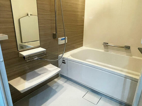 バス・シャワールーム