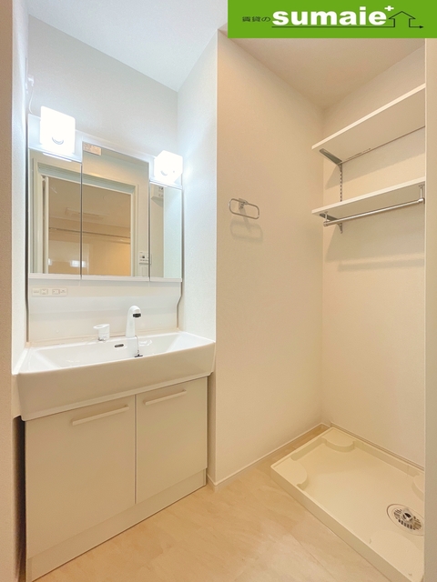 洗面設備　同仕様写真