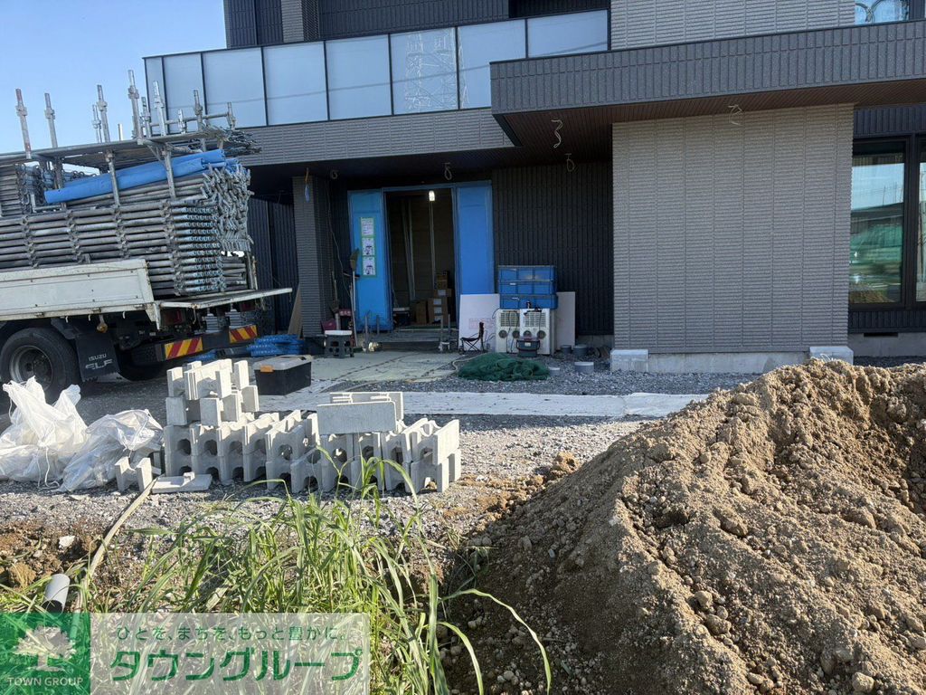 ロビー　建築中