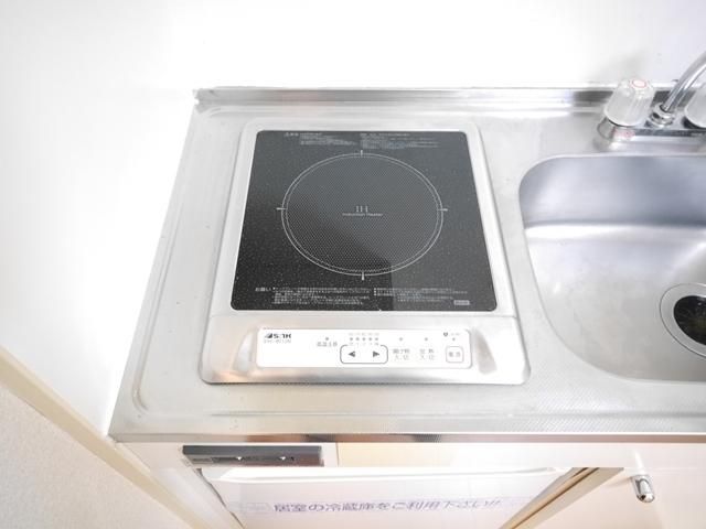 キッチン　★クッキングヒーターです★