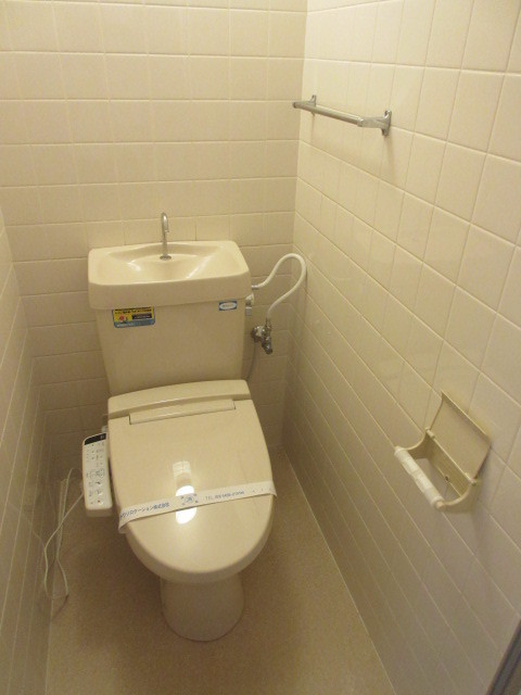 トイレ　トイレは嬉しいウォシュレット