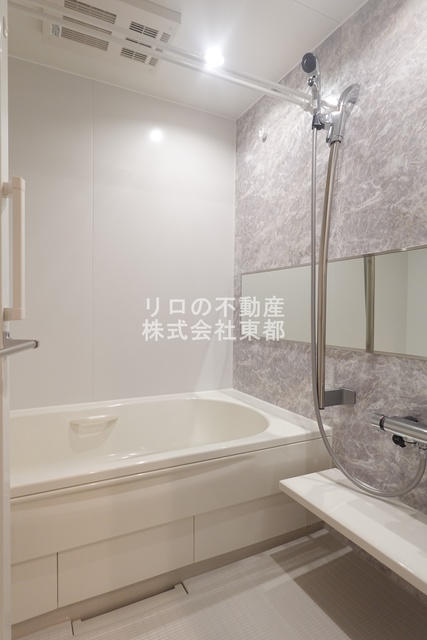 バス・シャワールーム　追焚＆浴室乾燥機付バス♪