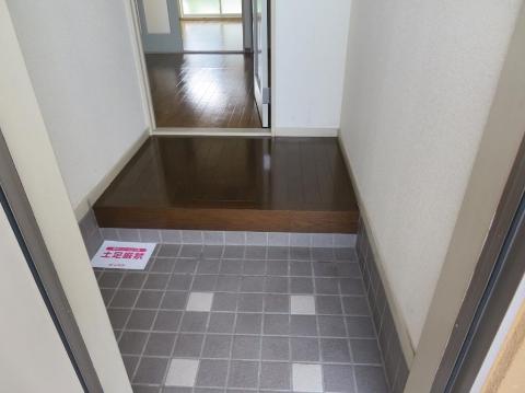 玄関　玄関（イメージ）
