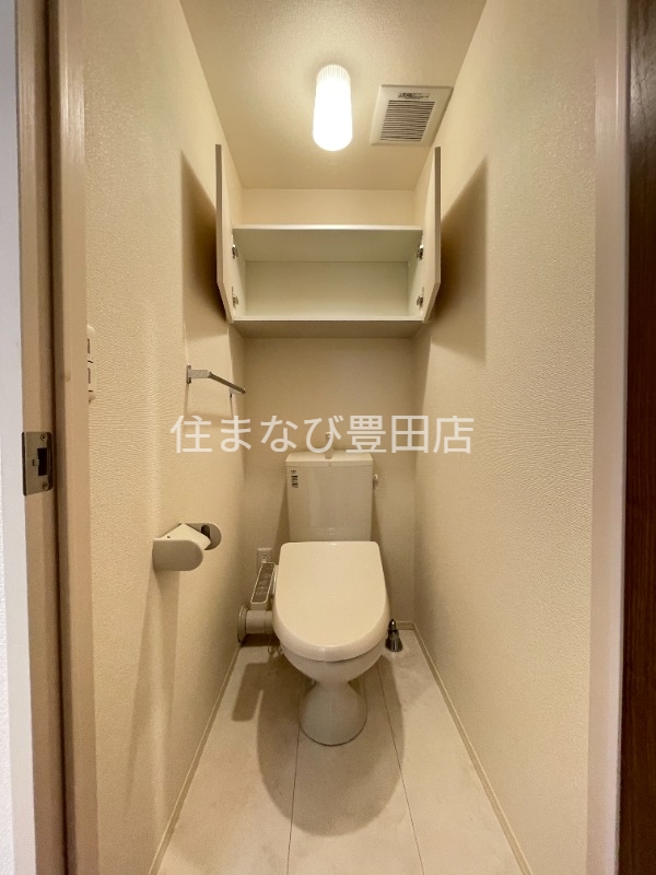 トイレ　別部屋写真