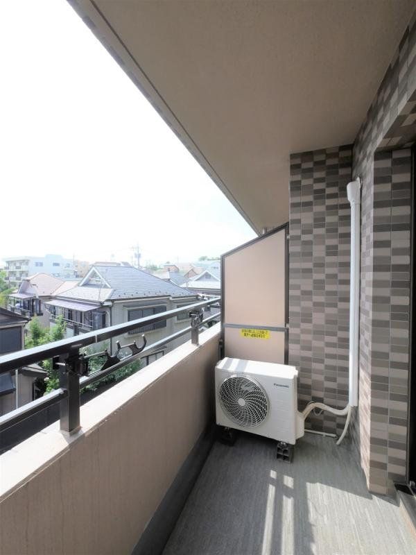 バルコニー　バルコニー