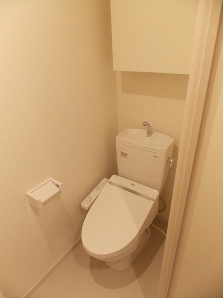 トイレ　別のお部屋の写真です。