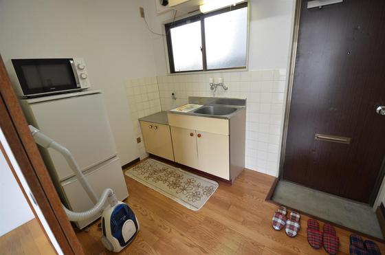 玄関　※他号室の写真です。