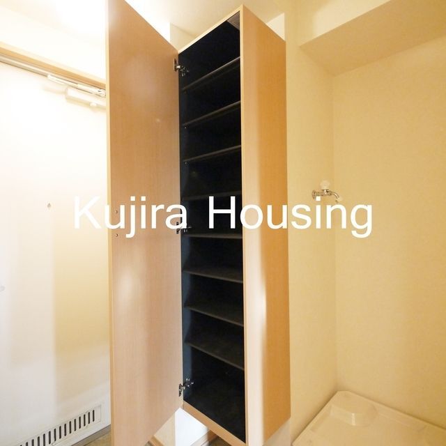 玄関　★シューズボックス完備★