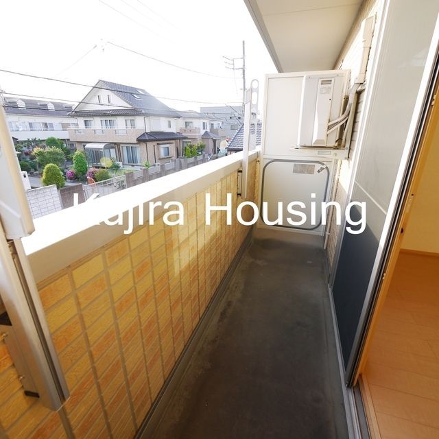 バルコニー　★外干し派に嬉しいバルコニー付★