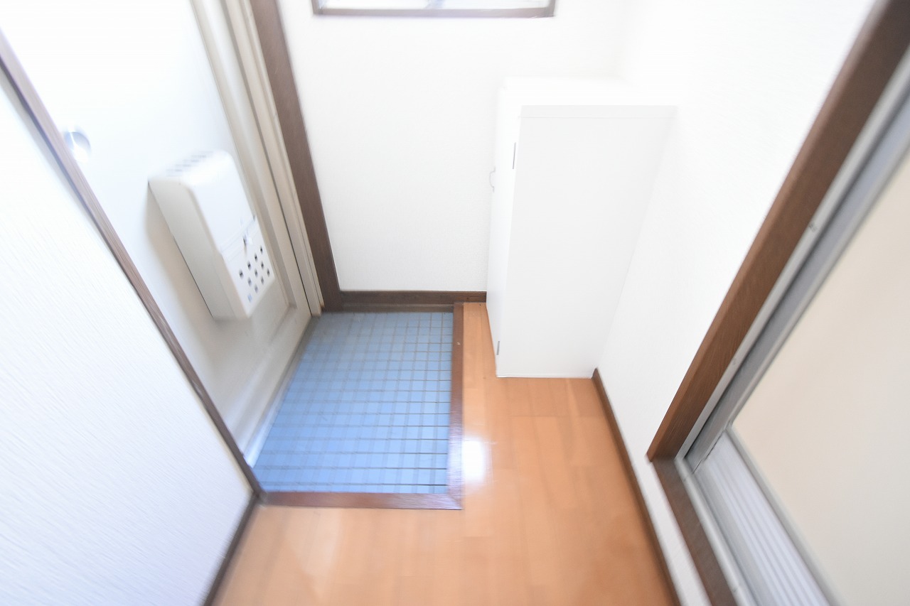 エントピア鴨池Vの玄関写真