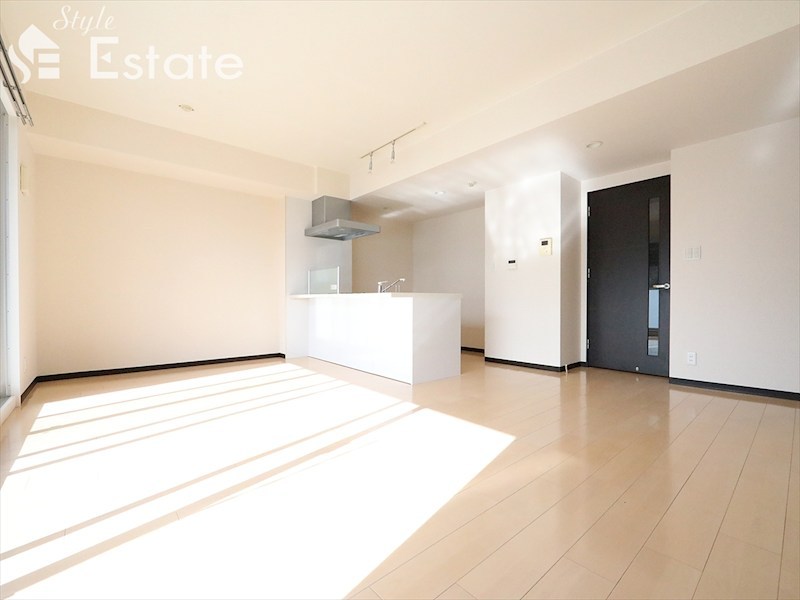 居室・リビング　内装