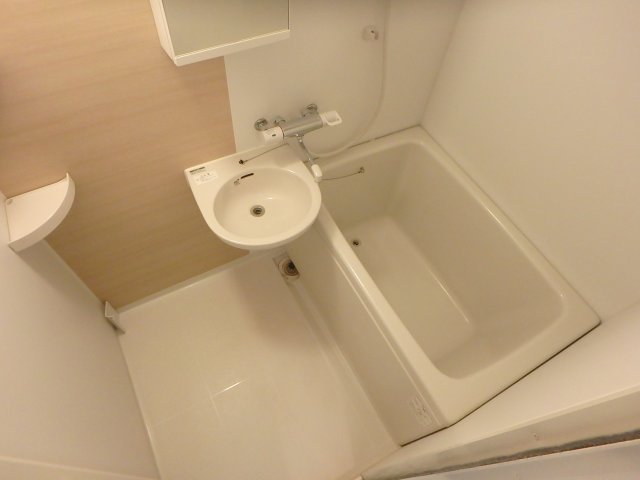 バス・シャワールーム　お風呂です