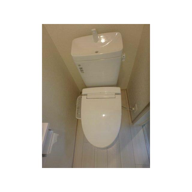 トイレ　※写真は別部屋です。