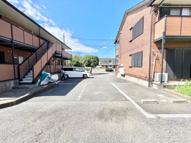 駐車場　駐車場完備です