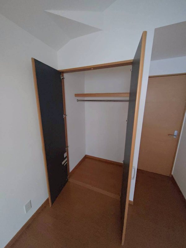 収納　3階の各部屋にあります♪