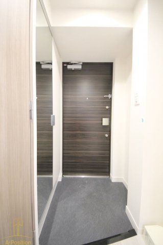 玄関　プレサンス堺筋本町センティス