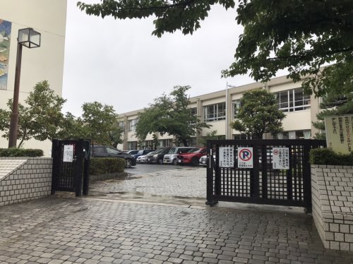 小学校　久留米市立合川小学校（小学校）まで507m