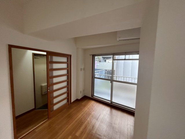 居室・リビング　オーガスタ広路本町