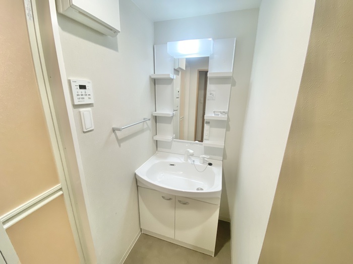 洗面設備　※同系タイプの写真です。