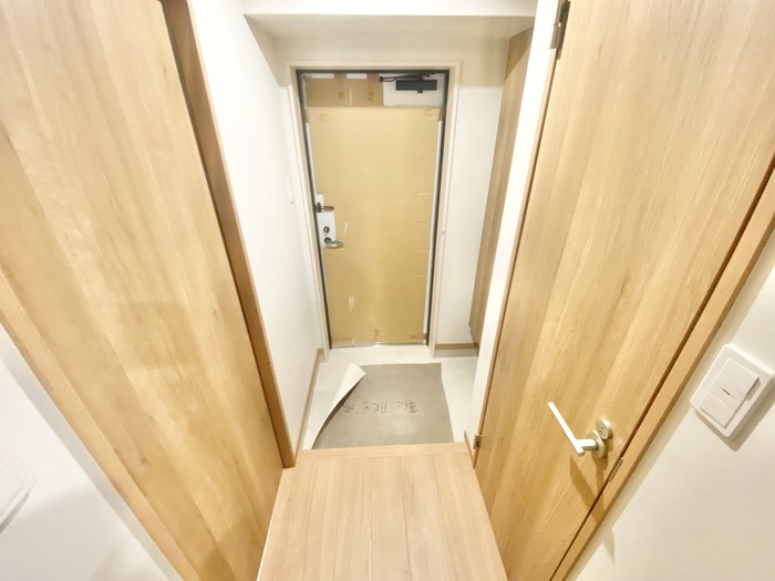 玄関　※同系タイプの写真です。