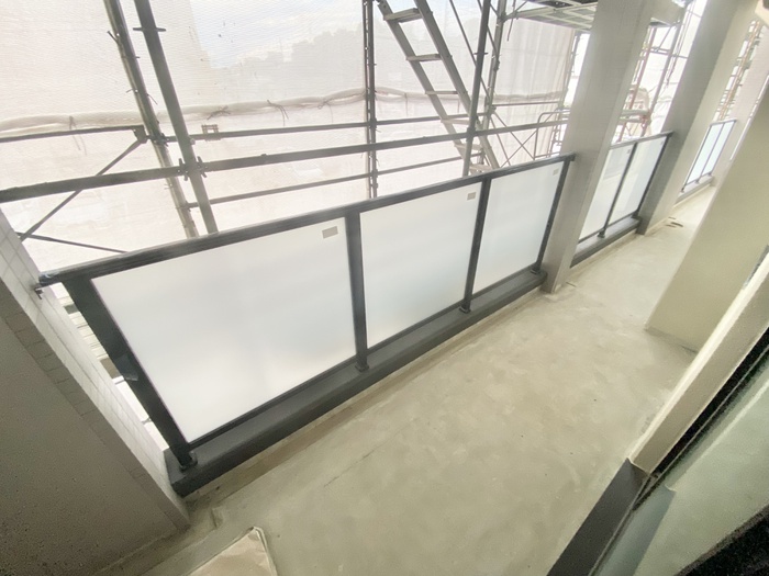 バルコニー　※同系タイプの写真です。