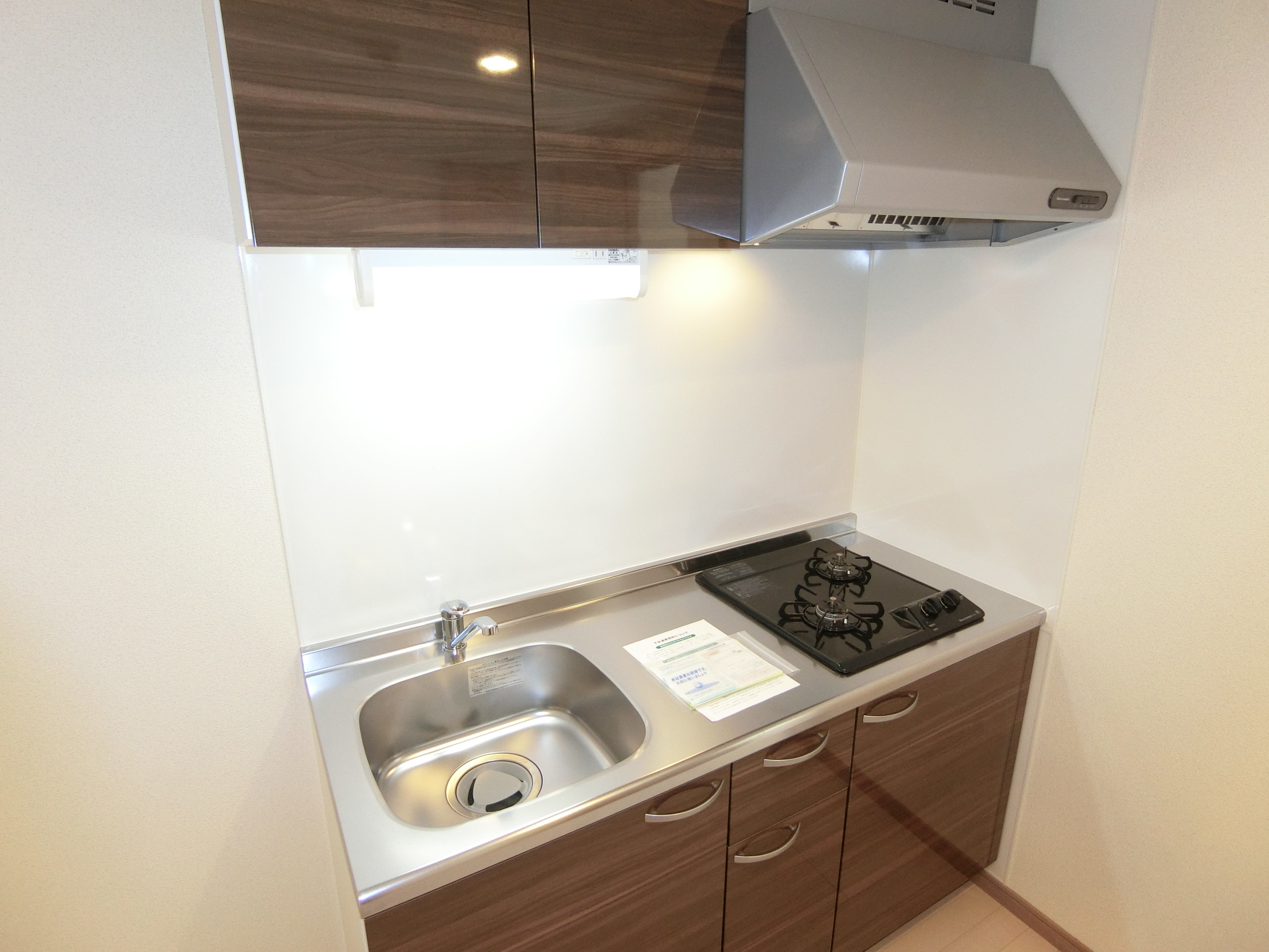 キッチン　システムキッチン・２口ガスコンロ