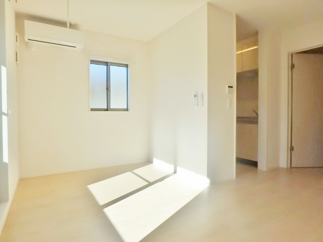 居室・リビング　同施工写真