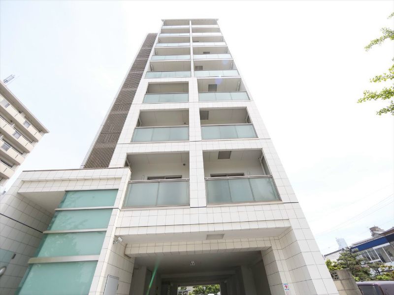 建物外観　外観　オートロック　防犯カメラ