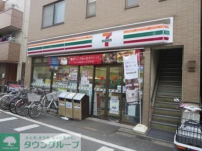 コンビニ　セブンイレブン（コンビニ）まで593m
