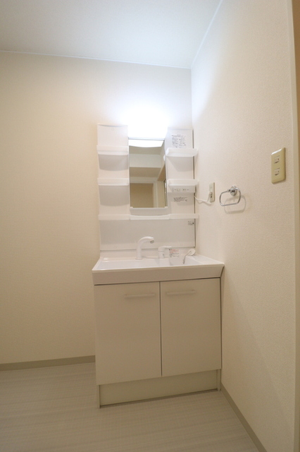 洗面設備　洗髪洗面化粧台