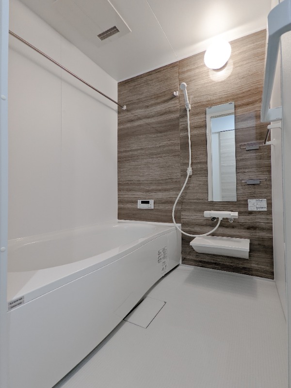 バス・シャワールーム　図面と現状に相違がある場合には現状を優先