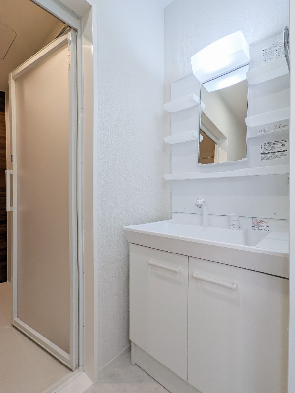 洗面設備　図面と現状に相違がある場合には現状を優先