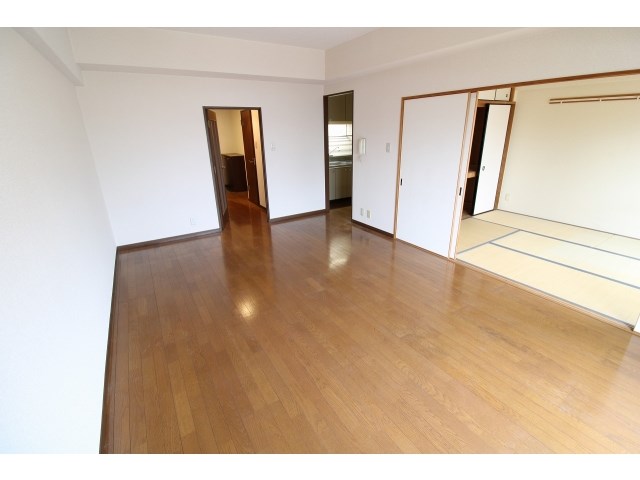 居室・リビング　エアコン1台設置します。