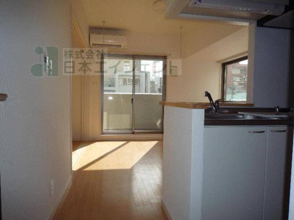 居室・リビング　リビング