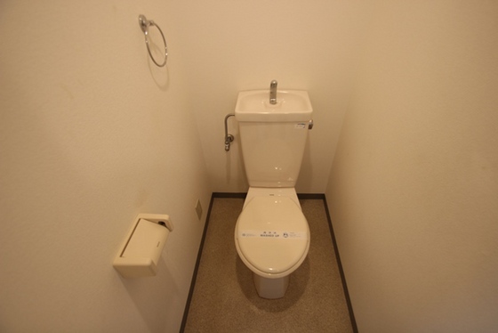 トイレ　※別号屋の写真です