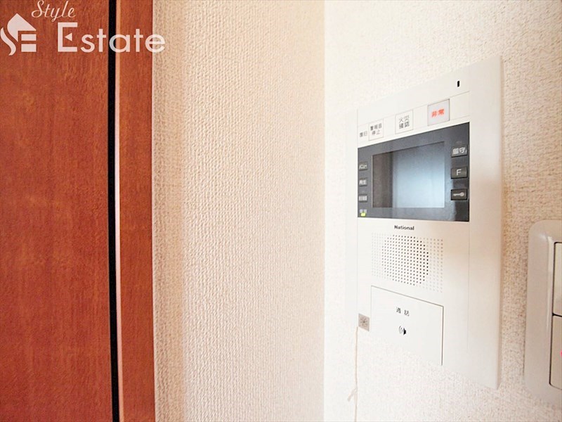 セキュリティ　モニター付きインターホン